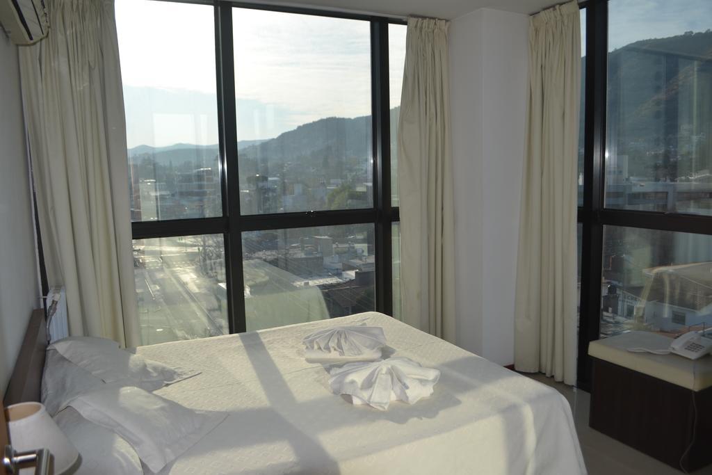 Apartahotel Riviera Tower 3*